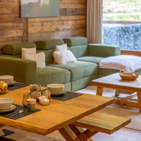 Апартаменты Le Cerf L Ski-out L Standing *