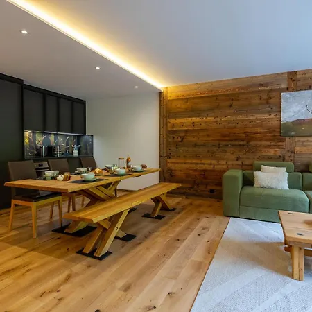 Le Cerf L Ski-out L Standing Апартаменты