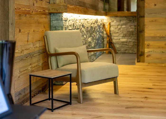 Le Cerf L Ski-out L Standing *