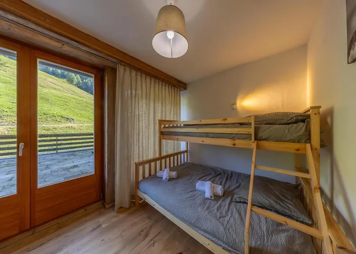 Le Cerf L Ski-out L Standing