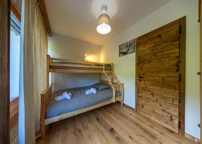 Le Cerf L Ski-out L Standing *