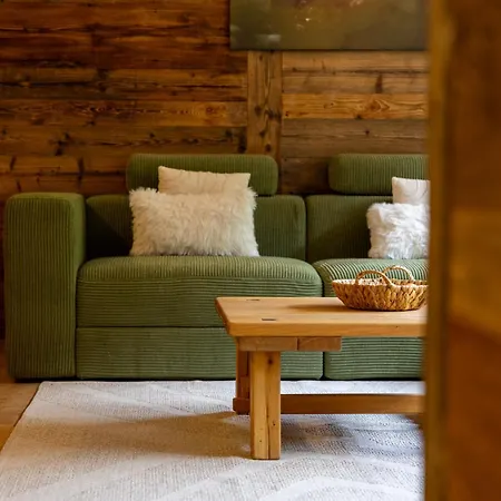 Le Cerf L Ski-out L Standing شقة Siviez